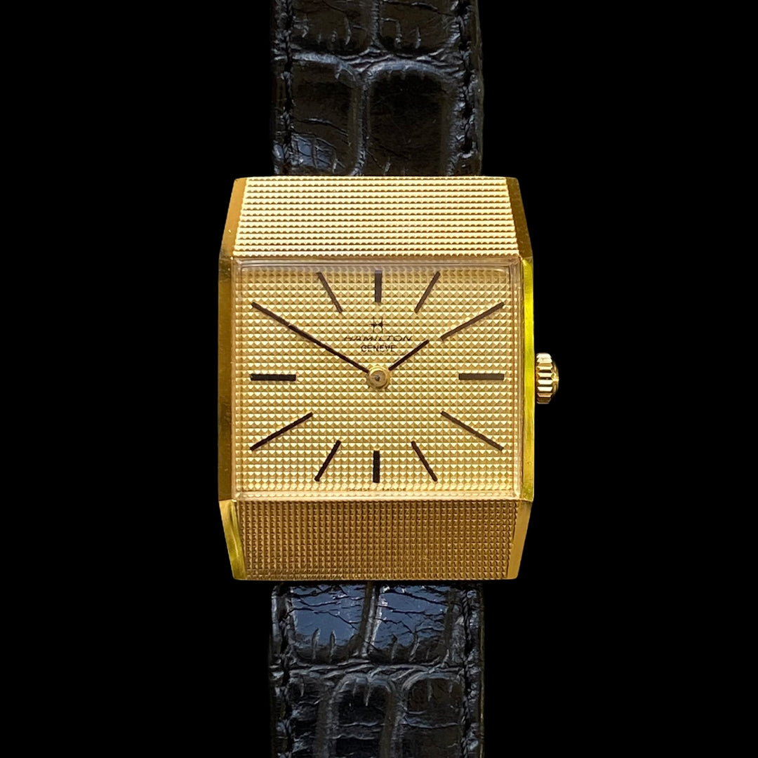 漢密爾頓 Tonneau Tapisserie 金色錶盤